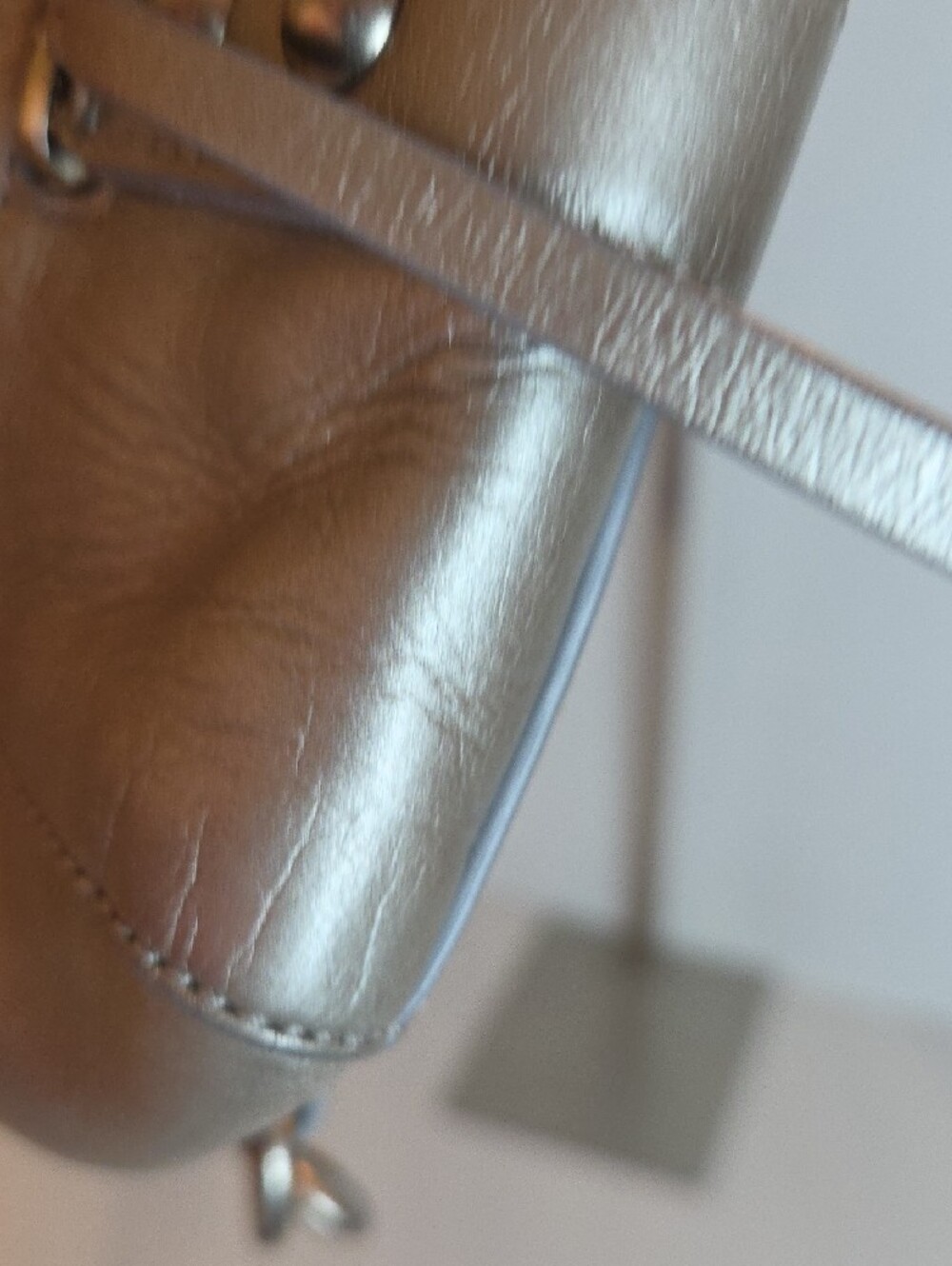 Club Monaco Metallic Silver Chain-Handle Shoulder Bag - Picture 10 of 10
